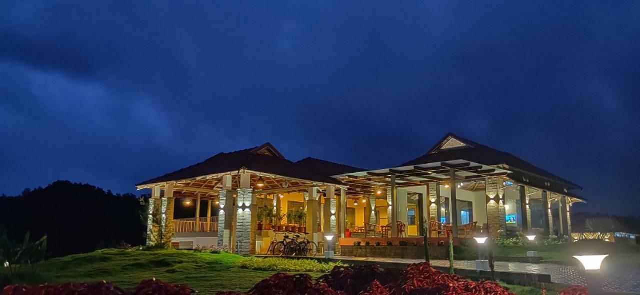 Biranji Aqua Retreat Chikmagalūr Exterior foto